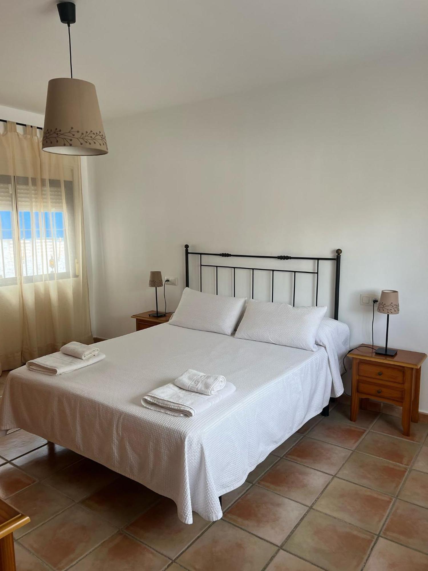 Apartamentos Manbea Algaida San José Esterno foto